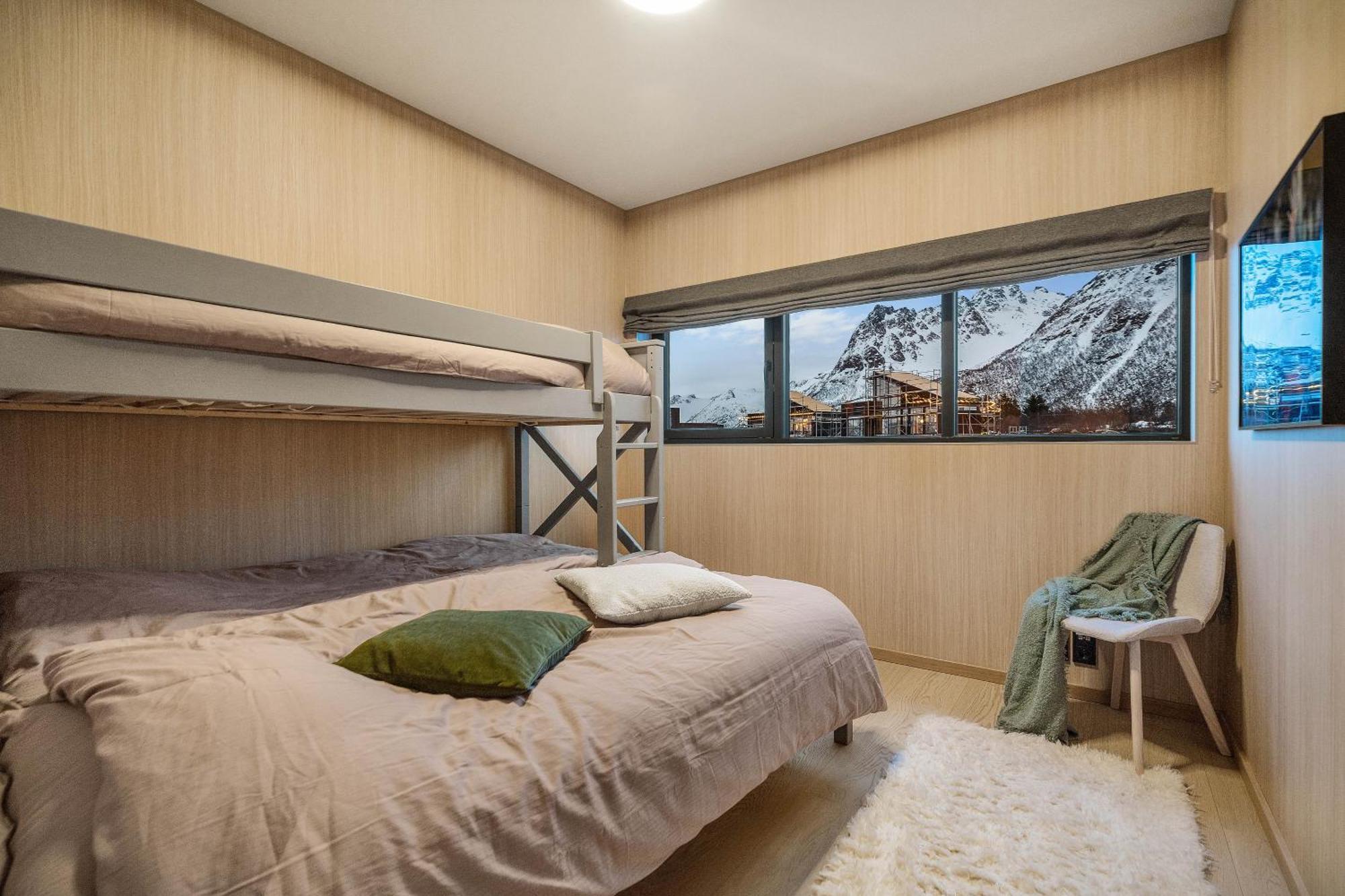 Nydelig Hytte I Unike Lofoten I Naerheten Av Henningsvaer! Lyngværet Extérieur photo